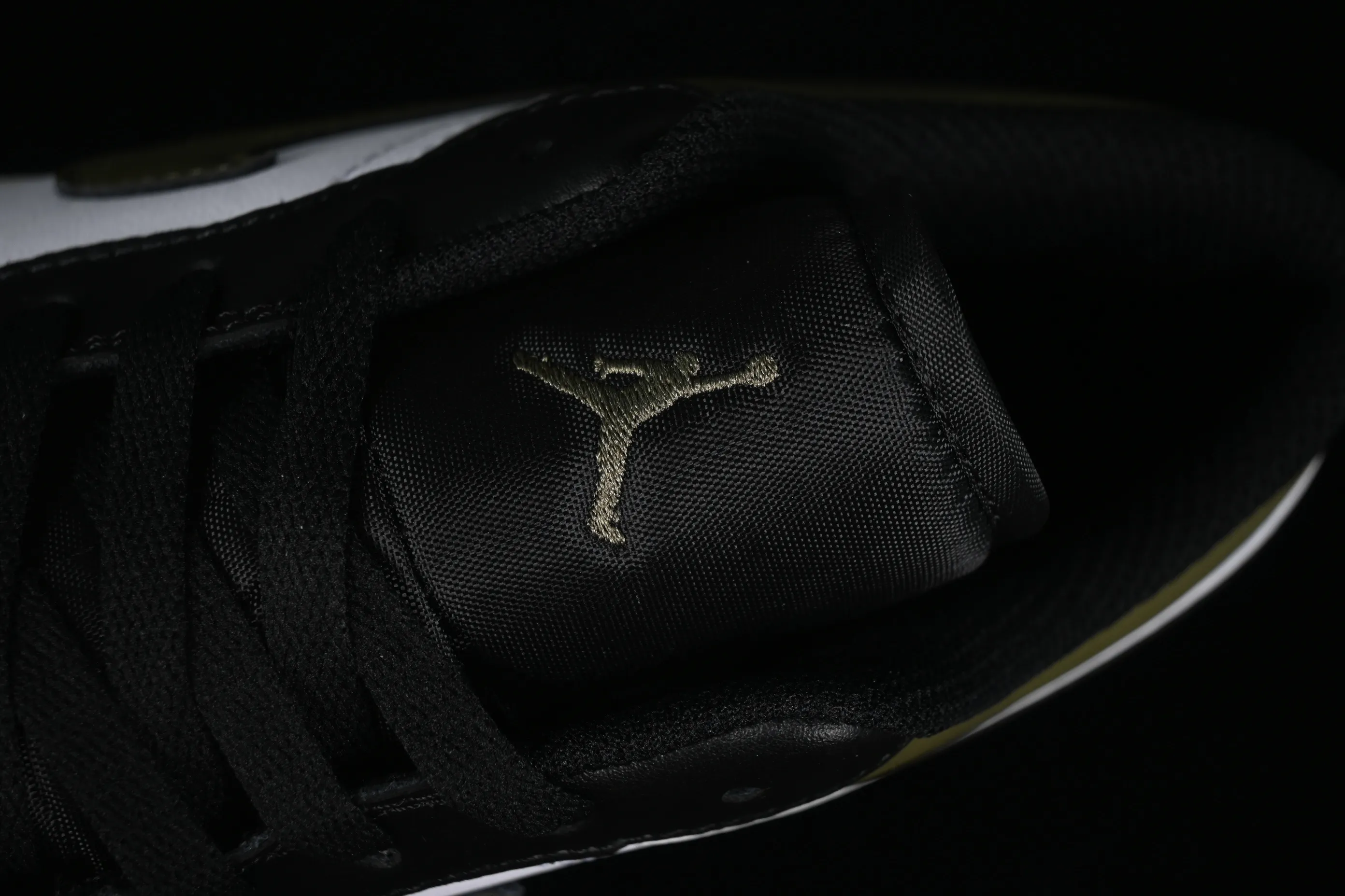 All categories Air Jordan Jordan series basketball shoes Air Jordan 1 Low Air Jordan 1 Low "Medium Olive" AJ1 Joe 1 olive green low-top cultural and casual sneakers 553558-092